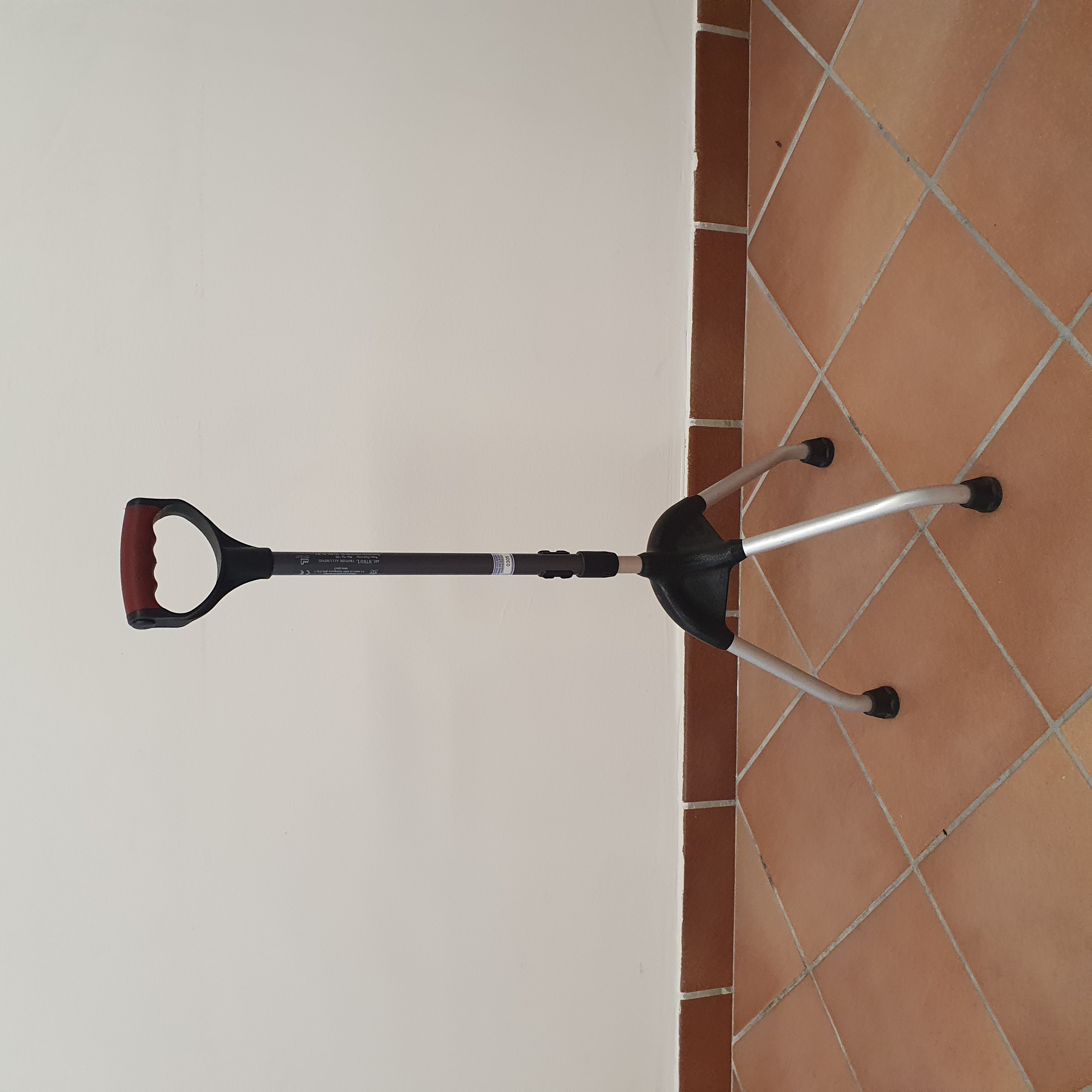  Art. 0305 Bastone